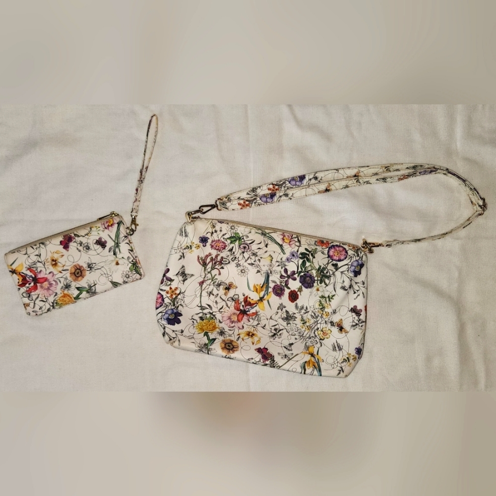 Set Floral Shoulder Bag & Wristlet Wallet